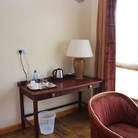 Afrika Lodges Voi Extérieur photo